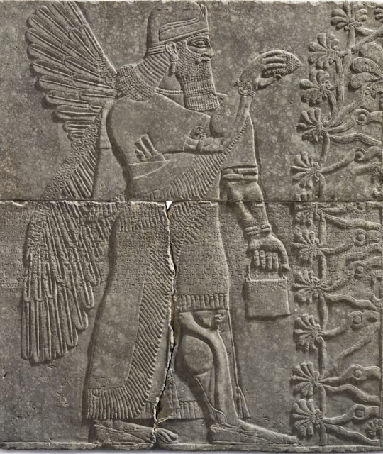Rare 3,000-year-old Assyrian sculpture sells for record $31M at Christie’s Rare 3,000-year-old Assyrian sculpture sells for record $31M at Christie’s
