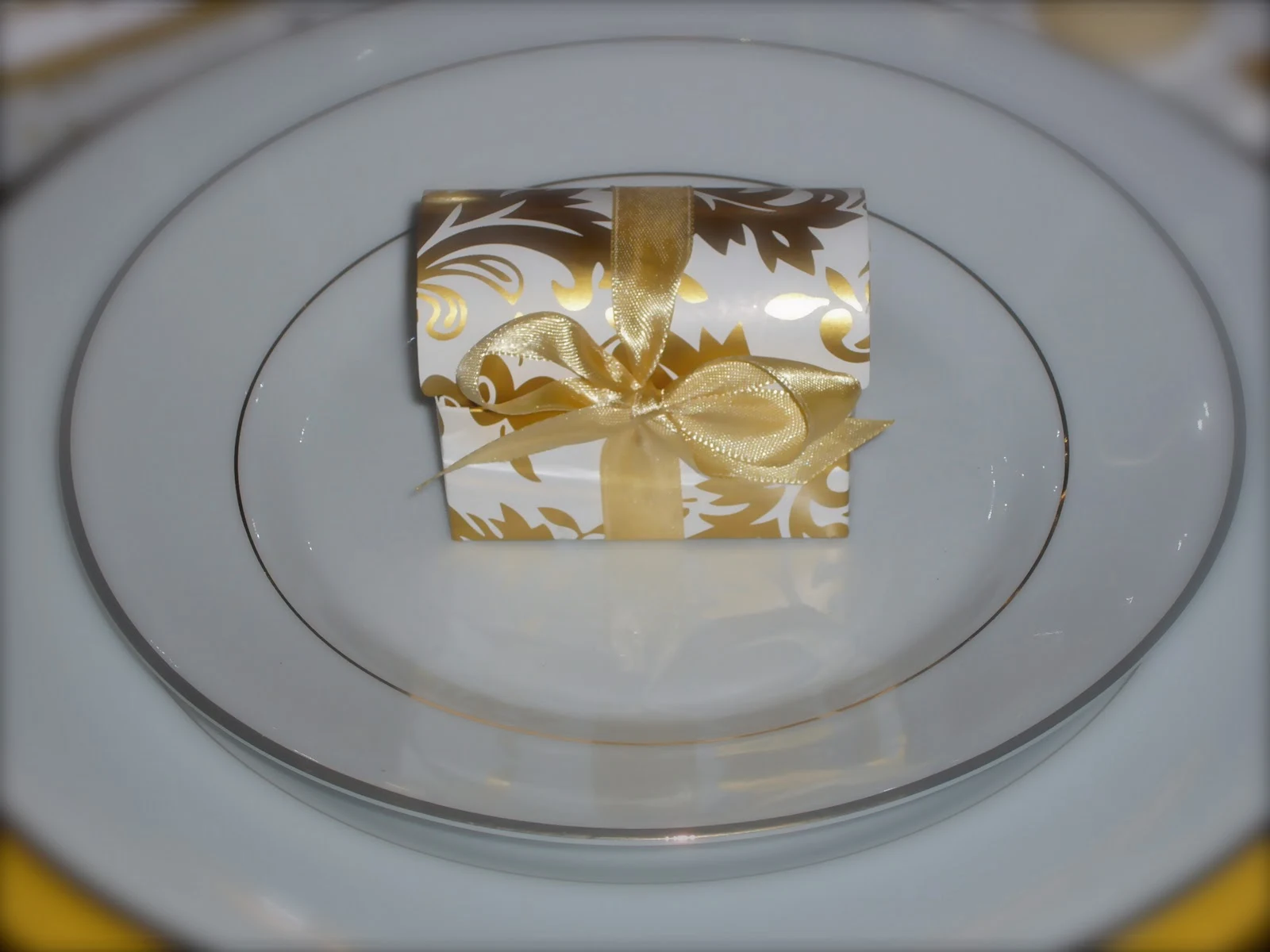 LES TABLES D'ISA: Table Noël Blanc/Or