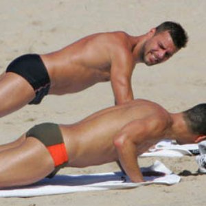 Ricky Martin se percató que era gay gracias a John Travolta