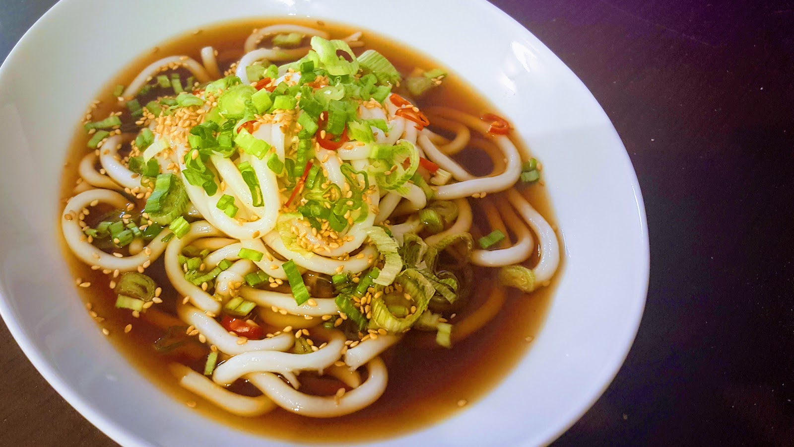 Bukkake Udon en bouillon dashi