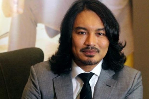 Anuar Zain Tolak Tawaran Jadi Juri Realiti Show Anuar Zain Tolak Tawaran Jadi Juri Realiti Show | Penyanyi Anuar Zain mengakui terpaksa menolak tawaran menjadi juri dan pengkritik dalam program realiti kerana tidak mempunyai ilmu yang luas dalam bidang nyanyian.