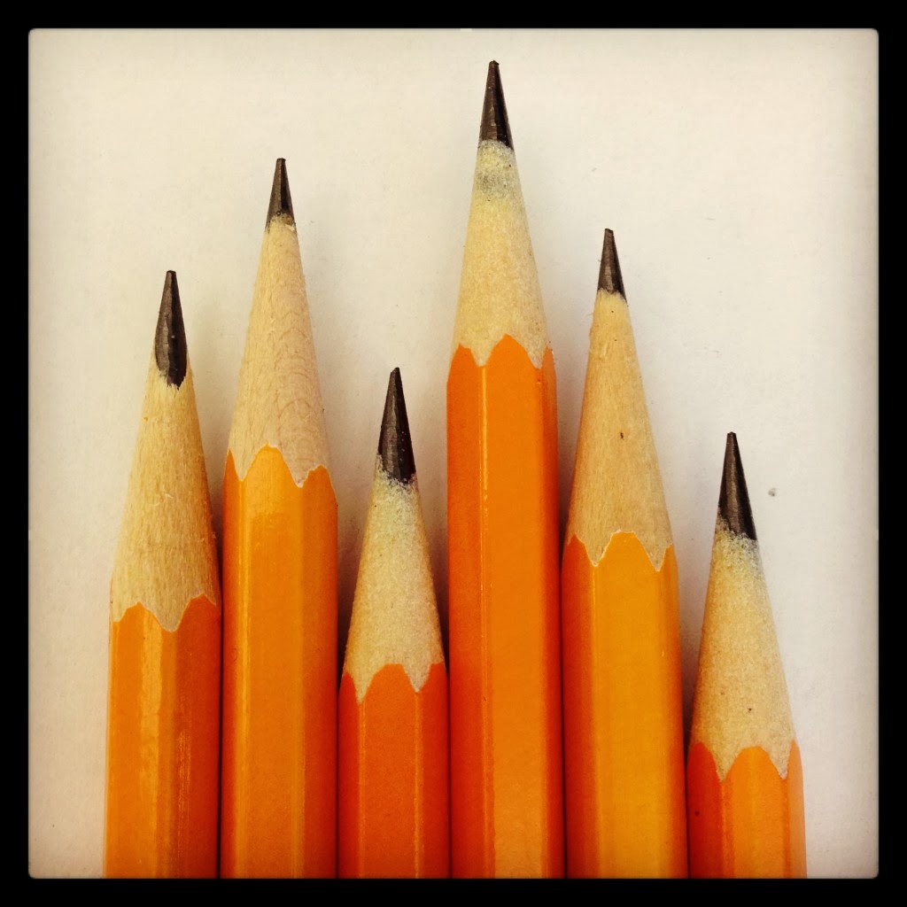 Pencil point. Sharp pencil. карандаш шарп. карандаш в point. карандаш 1 класс.