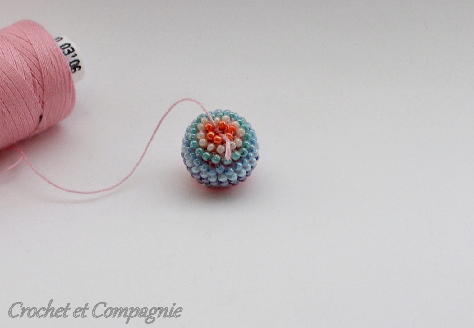 Crochet et compagnie: Comment crocheter une boule en perles - tutoriel