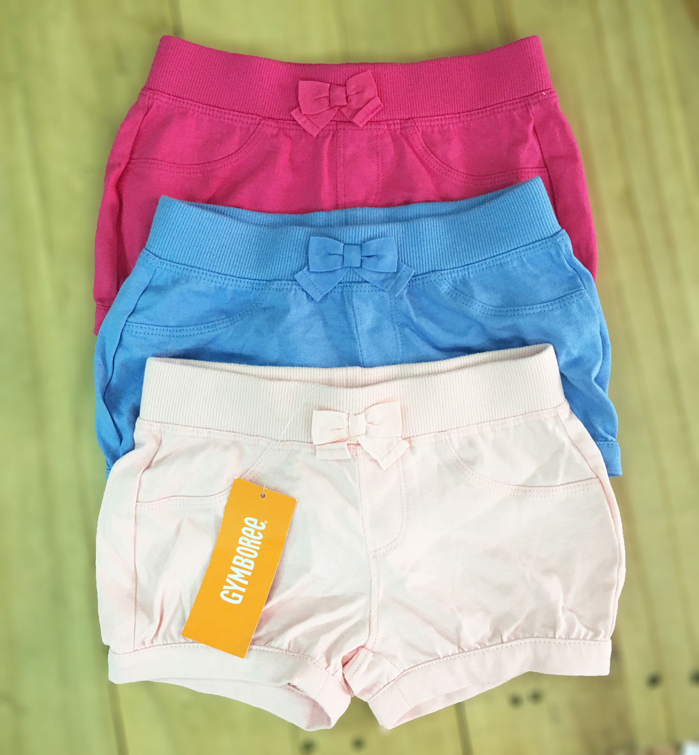 Quần short thun bé gái hiệu Gymboree, hàng xuất dư, made in vietnam, size 6/12M đến 4T.