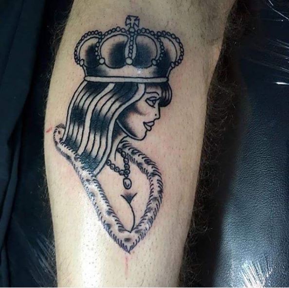 50+ Best Queen Tattoos for Women (2019) Crown, Spades, Heart Tattoo Ideas