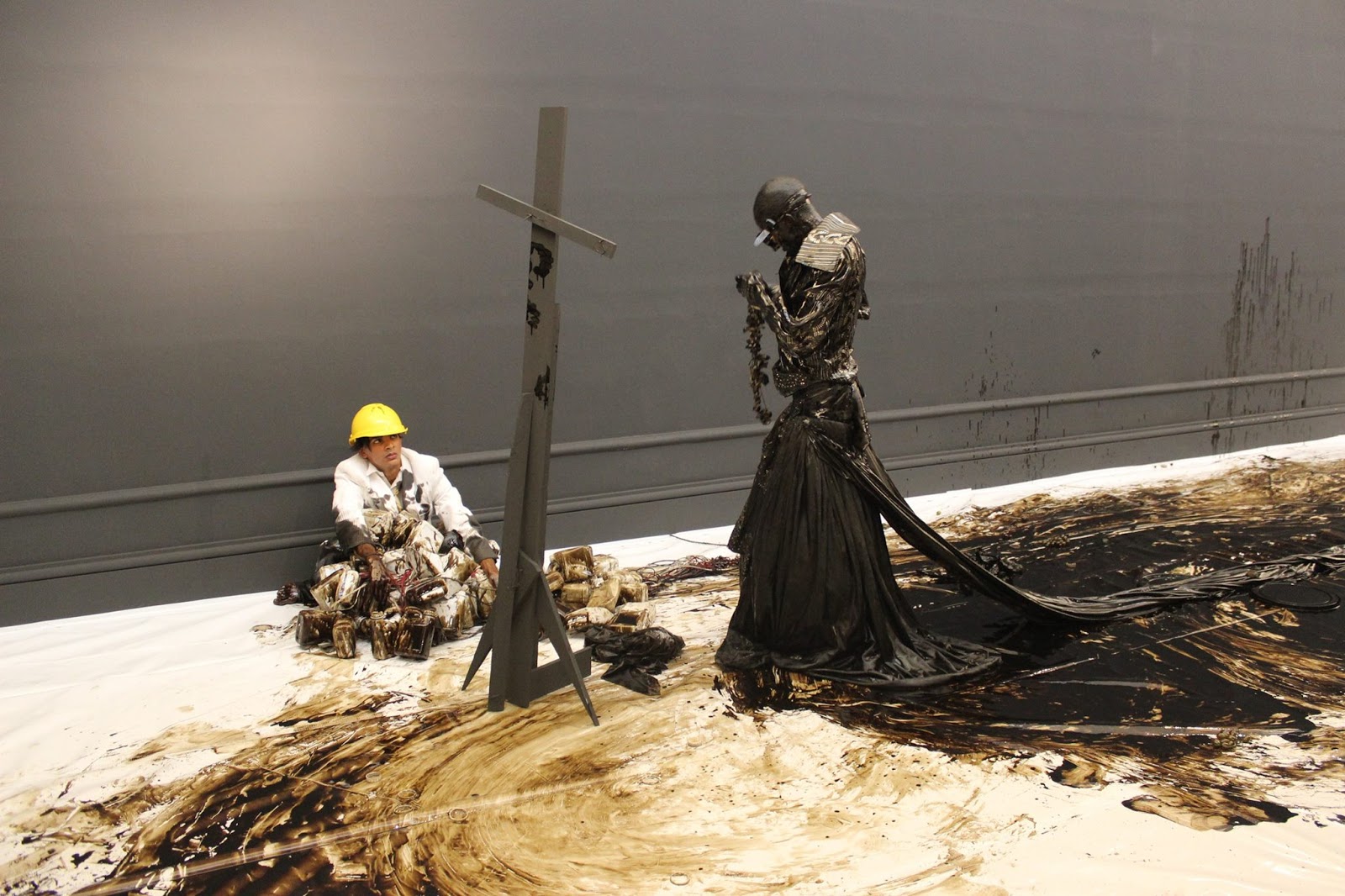 Jelili Atiku Let Me Clutch Thee