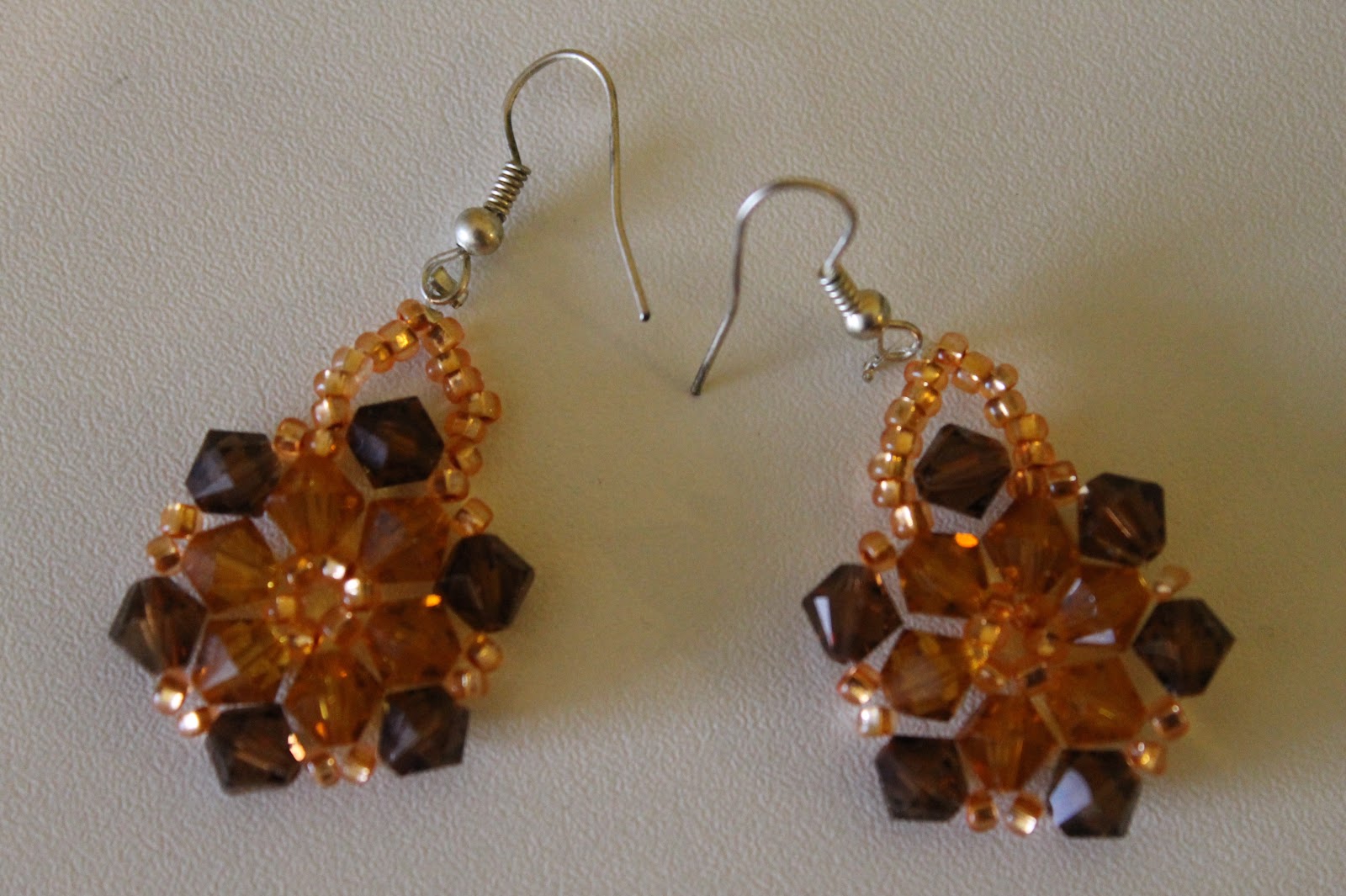 SchÃ©ma boucle d'oreille flocon