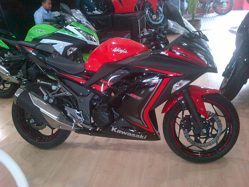 Motor Ninja 250 2015