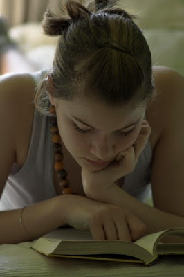 Teach students to analyze text with a gradual release of responsibility activity. Teach students to analyze text with a gradual release of responsibility activity.