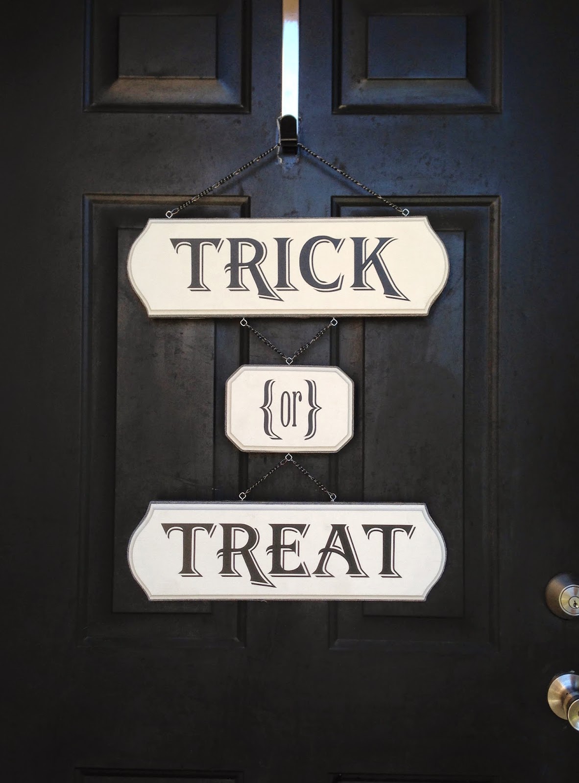 rivka-s-renditions-trick-or-treat-sign