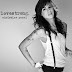 Encarte: Christina Perri - Lovestrong. (iTunes Digital Deluxe Edition)