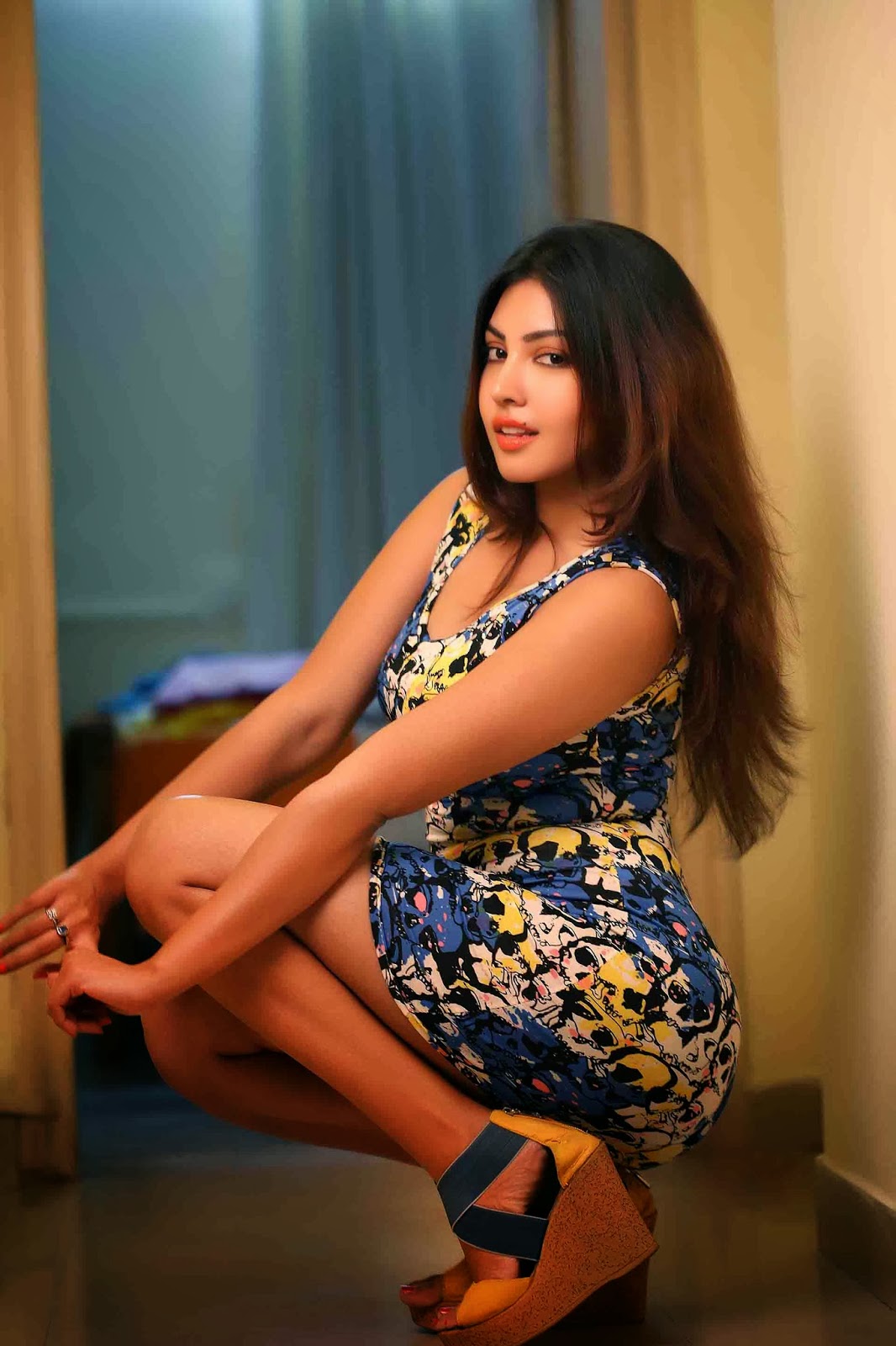 Actress Komal Jha Hot Photoshoot Tolly Cinemaa Gallery