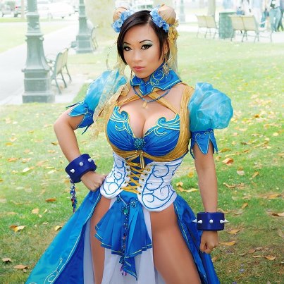 CHI-CLIC: COSPLAY DEL DIA: CHUN LI - YAYA HAN