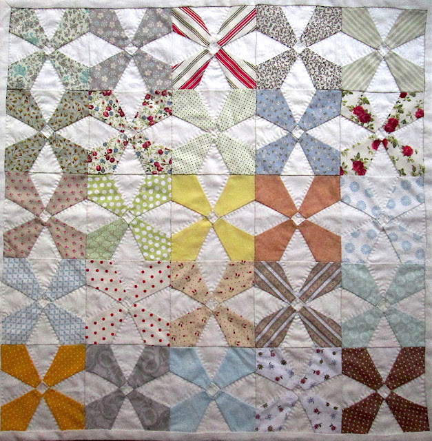 Lupinequilts Maltese Cross Quilt