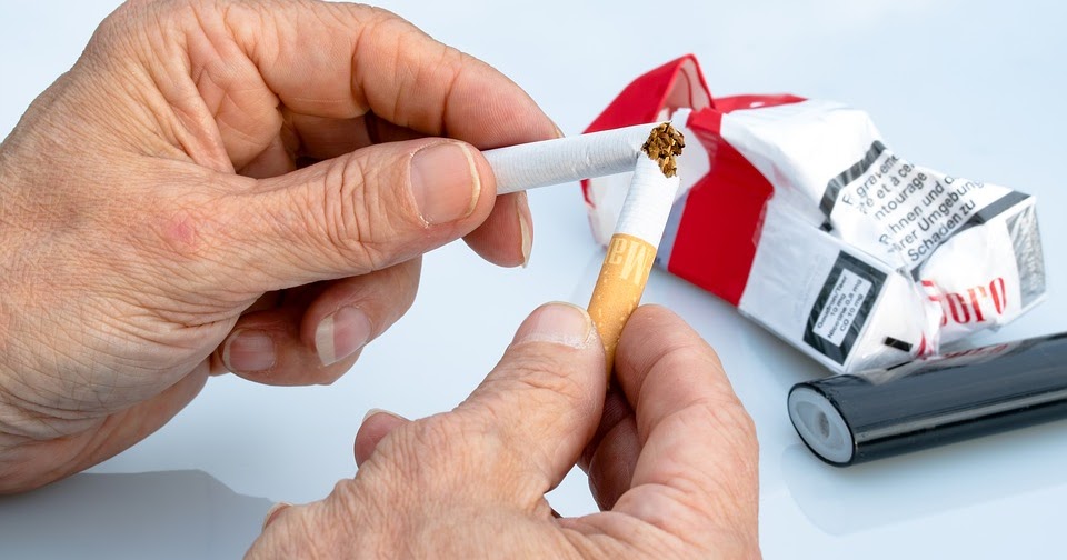 Top 9 Natural Home Remedies For Cotton Mouth