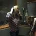 Shirley Carvalhaes está colocando voz em seu novo CD