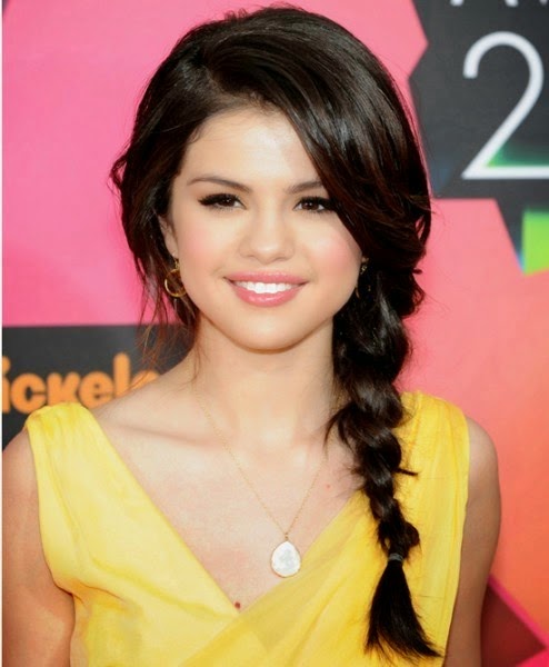 5 Braided Ponytail Hairstyles New Ways to Style a Braid}