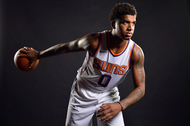 Suns menunda Marquese Chriss untuk Intervensi Verbal dengan Asisten Pelatih Suns menunda Marquese Chriss untuk Intervensi Verbal dengan Asisten Pelatih
