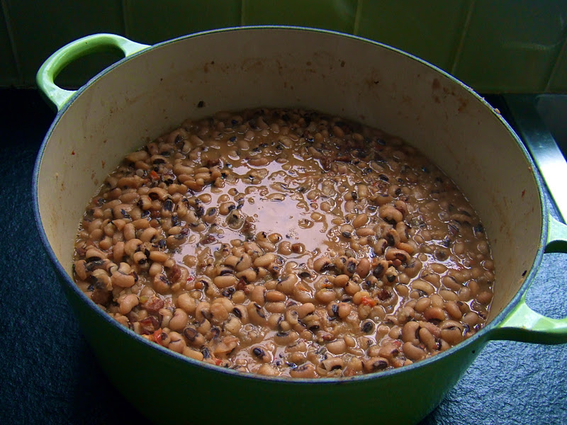 New Year S Day Black Eyed Peas A Delicious Way To Bring Good Luck And Prosperity For 2012 C H E W I N G T H E F A T