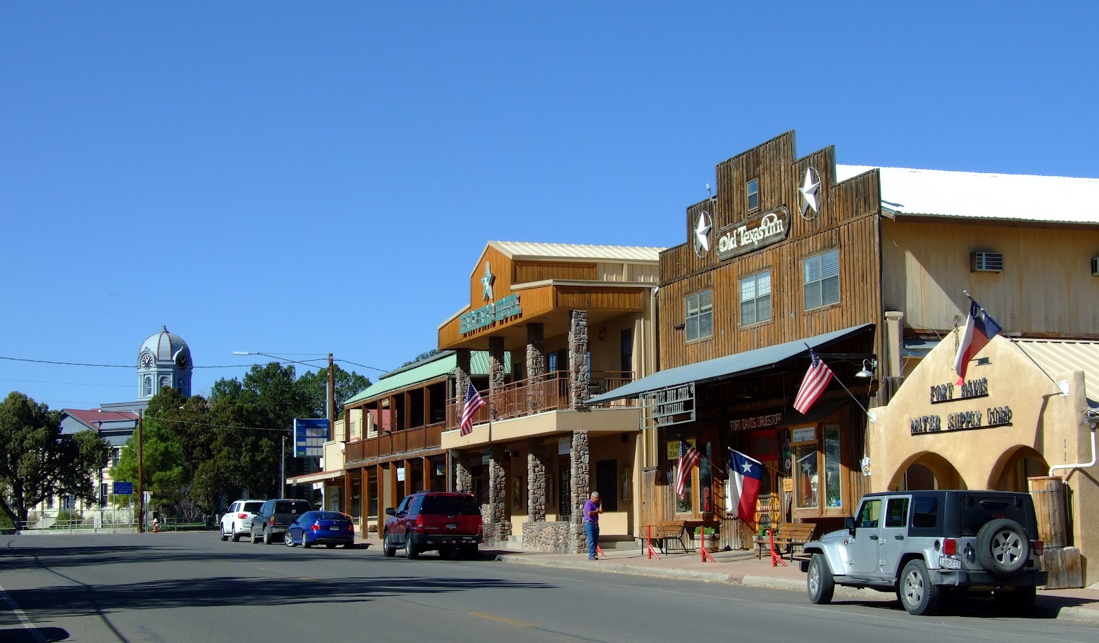 Low Road Traveler Jeff Davis County