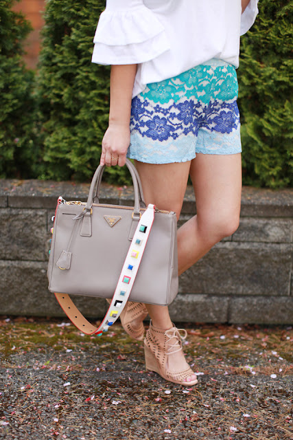 Summer Outfit Ideas: Lace shorts and Prada Bag Summer Outfit Ideas: Lace shorts and Prada Bag
