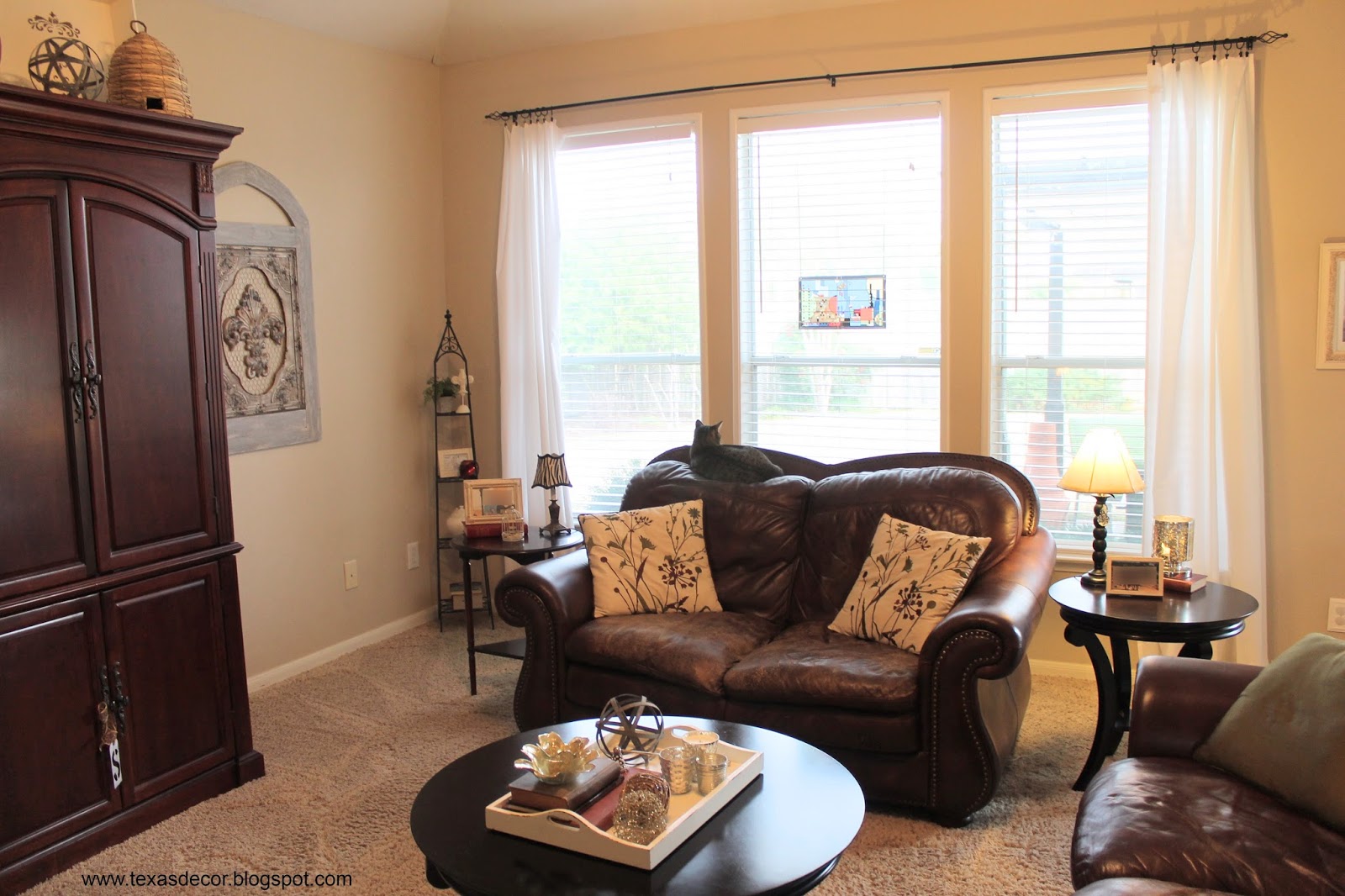 Texas Decor The Big Kilim Beige Paint Reveal