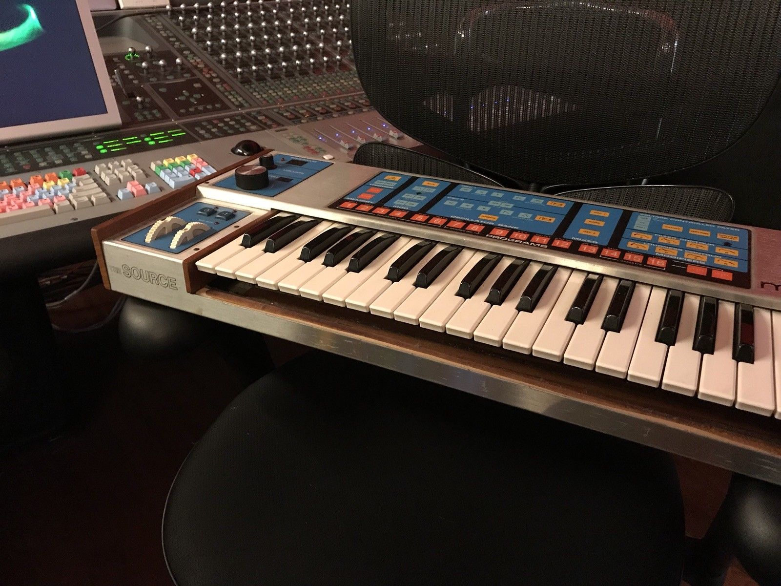 MATRIXSYNTH Vintage MOOG Source Keyboard Synthesizer SN 4151