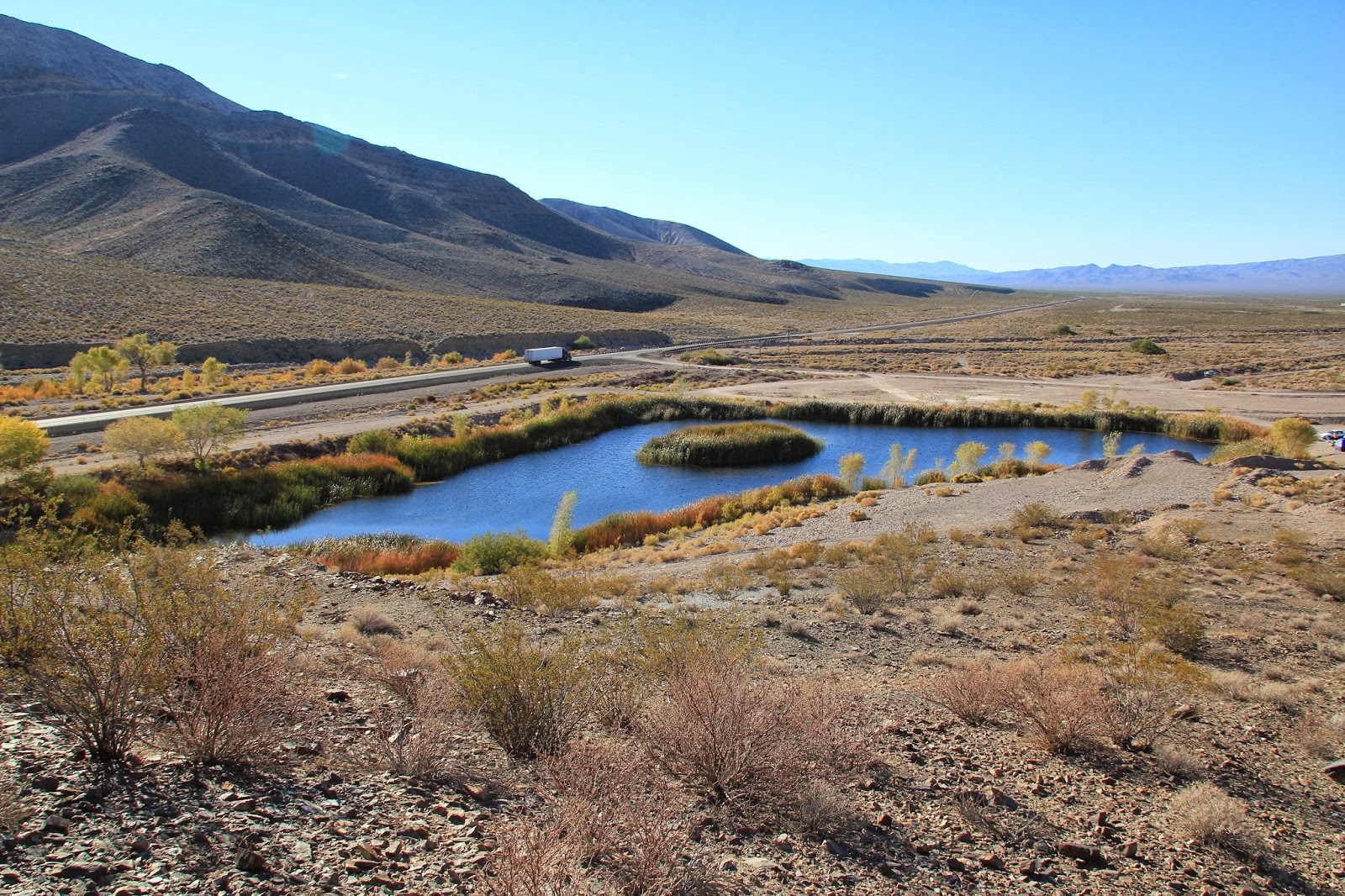 Big Valley Ford >> Travels with Twinkles: Beatty, Rhyrolite and Death Valley Big Valley Ford >> Travels with Twinkles: Beatty, Rhyrolite and Death Valley