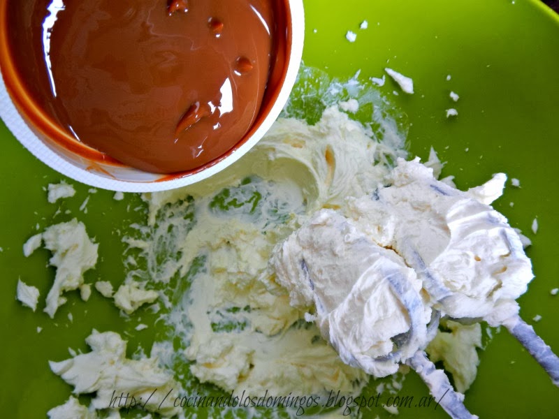 Mini cheesecakes de dulce de leche y brownie