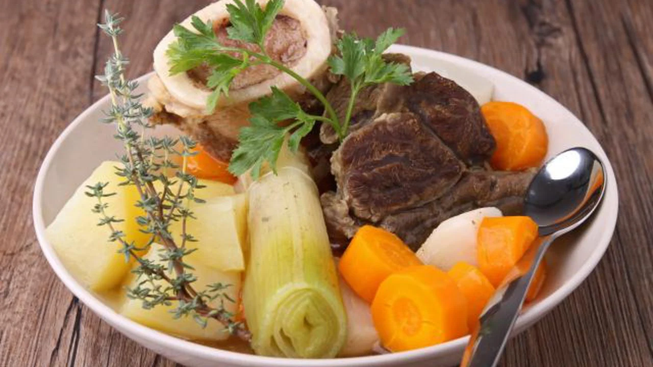 jarret de porc demi sel - France news collections