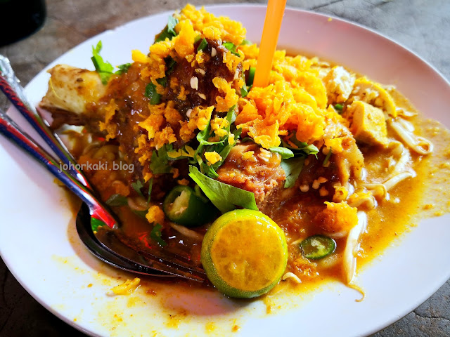 Restoran ZZ. Original Mee Rebus Tulang Gearbox alongside Lamb Shank inward JB Restoran-ZZ-Mee-Rebus-Tulang-Gearbox-Lamb-Shank-JB
