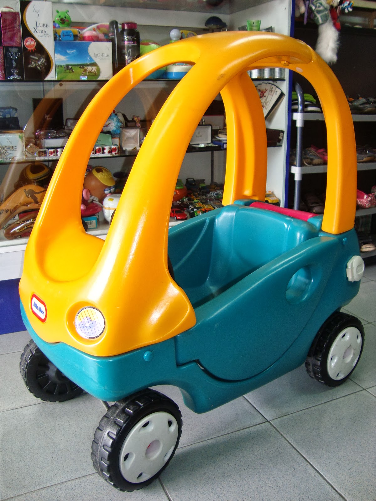Preloved ToysWorld TheTotToys: Little Tikes Grande Coupe Car