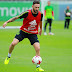 Layún, sin ofertas de México