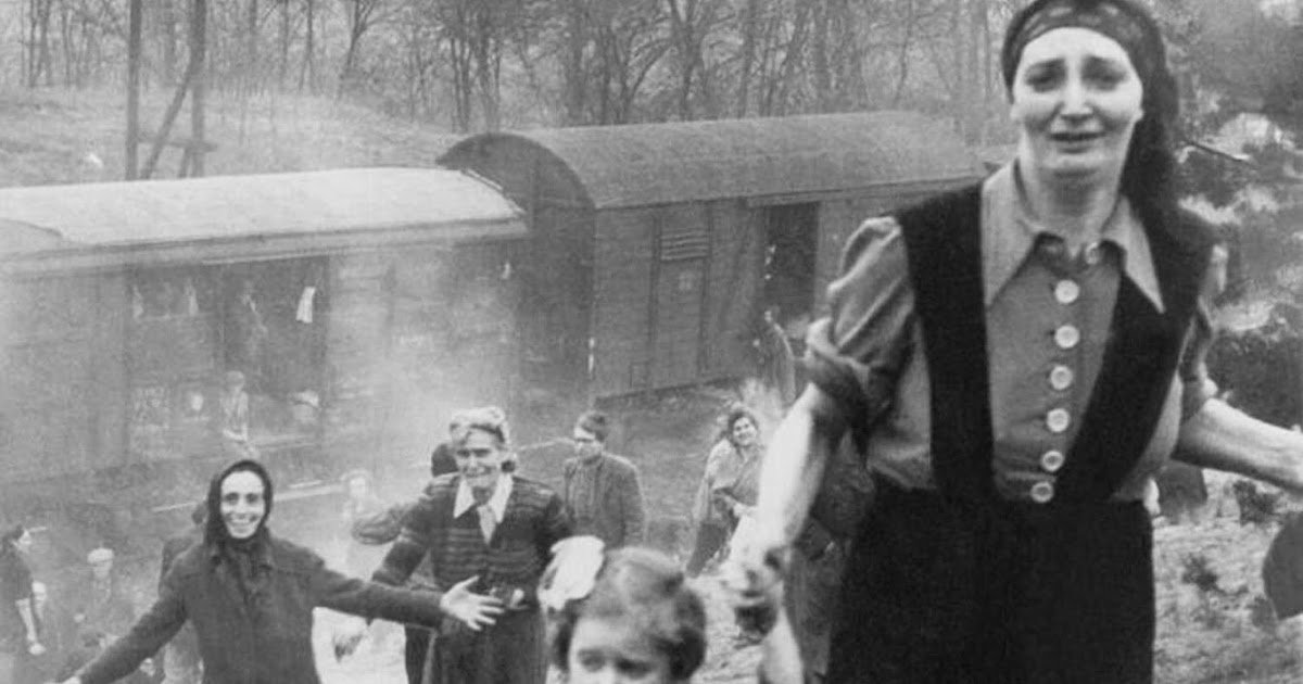 20 Historical Photos of Jewish Prisoners Rescued From the