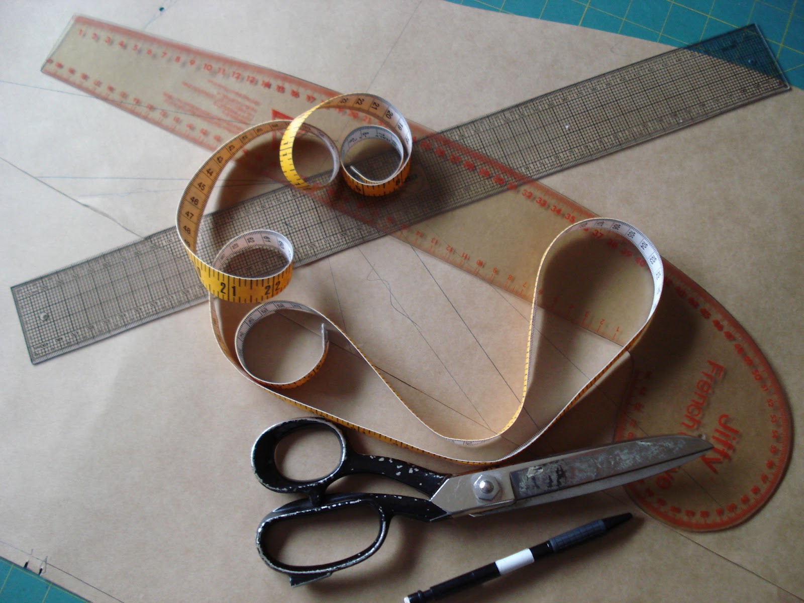 Sew Tessuti Blog Sewing Tips & Tutorials New Fabrics, Pattern