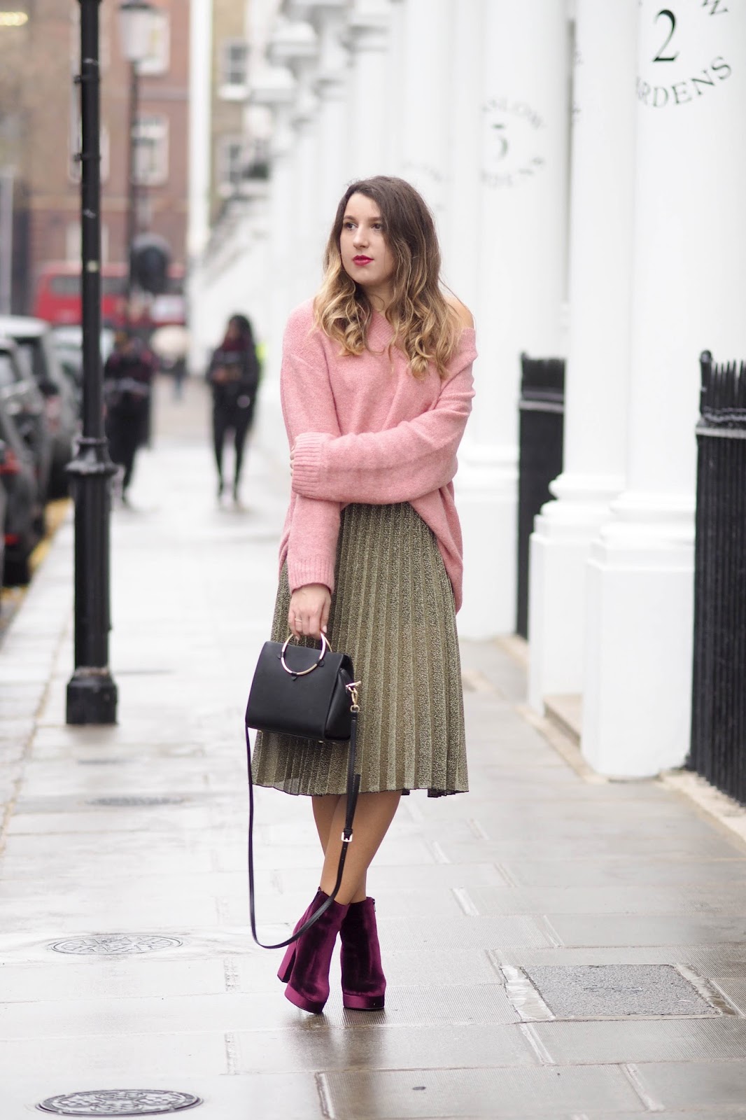 pleated midi skirt with jumper