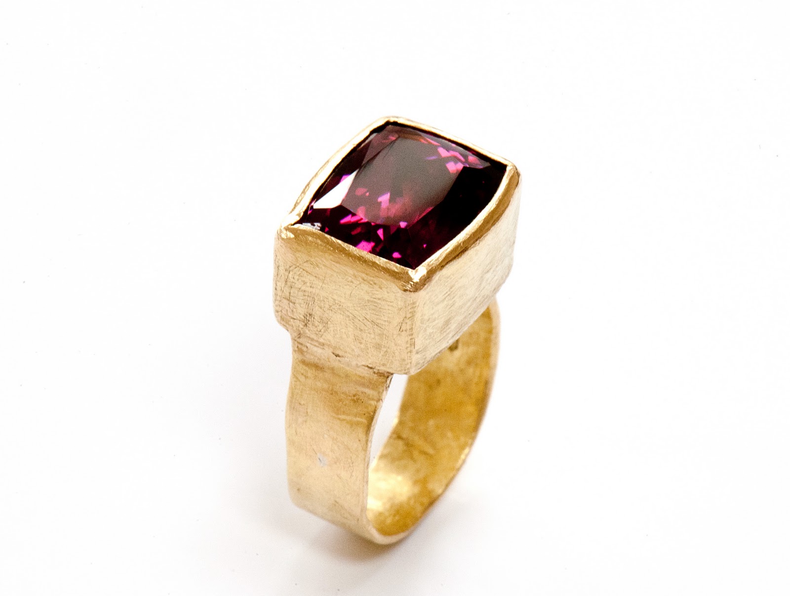 Disa Allsopp Jewellery A Kenyan Ring!!18ct Gold