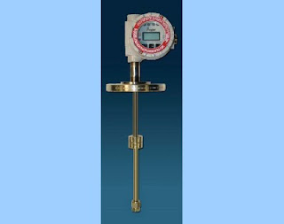 magnetostrictive level transmitter for process measurement and control