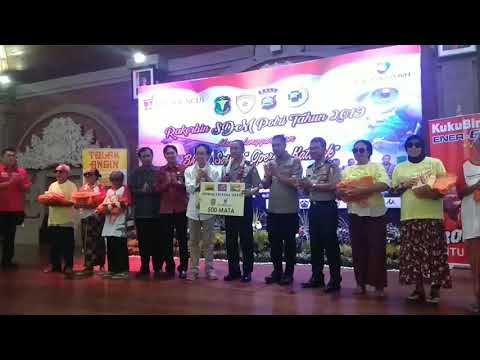 Sido Muncul dan Polri Gelar Operasi Katarak di Bali