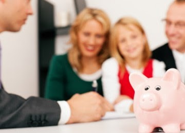 Cara Cerdik Atur Keuangan setelah Berkeluarga