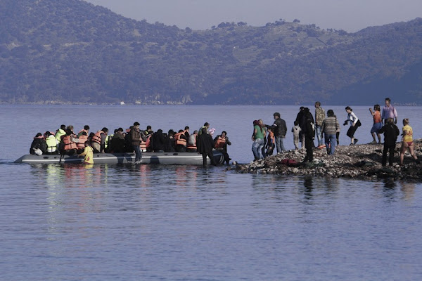 Έτοιμος να ανοίξει επιπλέον την «κάνουλα» ο Ερντογάν – «Η Ελλάδα θα νιώσει τις επιπτώσεις» (ΒΙΝΤΕΟ) Έτοιμος να ανοίξει επιπλέον την «κάνουλα» ο Ερντογάν – «Η Ελλάδα θα νιώσει τις επιπτώσεις» (ΒΙΝΤΕΟ)