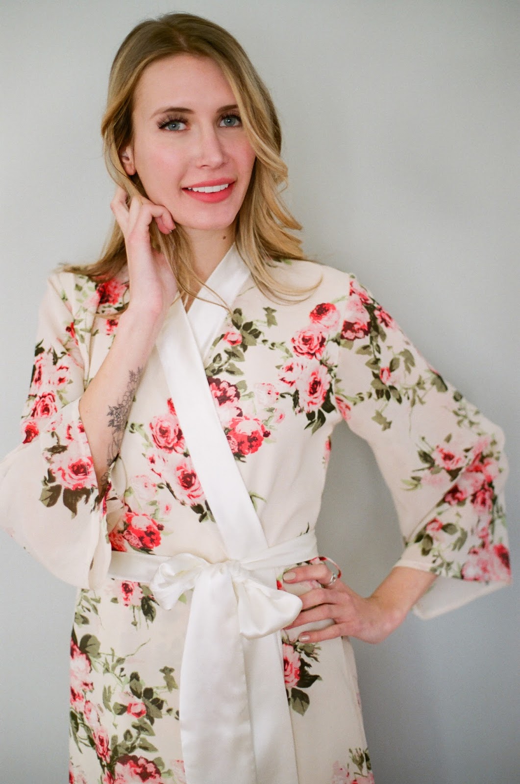 chiffon robe with fur trim