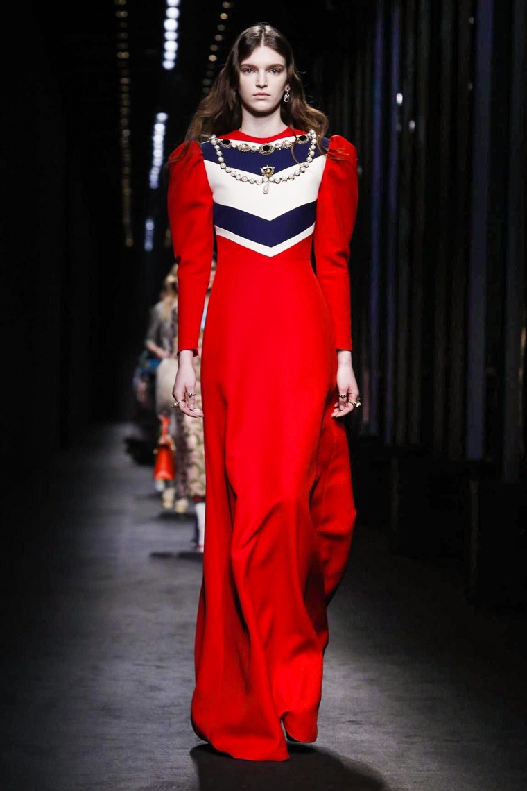 Gucci Fall/Winter 2016-2017 RTW MFW gucci-fall-winter-2016-2017-collection-milan-fashion-week, gucci-fall-winter-2016-2017, gucci-fall-winter-2016, gucci-fall-winter-2017, gucci-fall-2016-2017, gucci-fall-2016, gucci-fall-2017, dudessinauxpodiums, du-dessin-aux-podiums