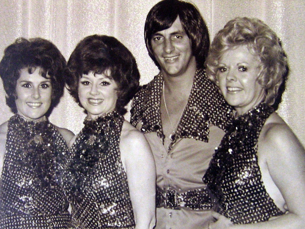 HISTORY OF AUSTRALIAN MUSIC FROM 1960 UNTIL 2010 THE CLAIRE POOLE SINGERS