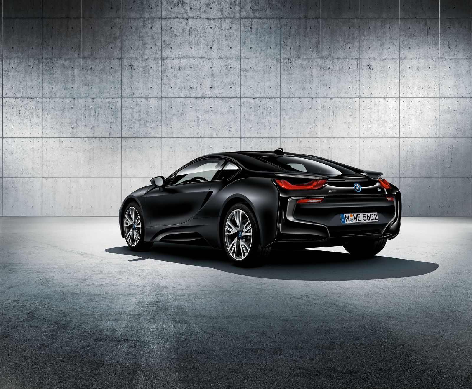 2013 - [BMW] i8 [i12] - Page 22 BMW%2Bi8%2BFrozen%2BBlack%2B1