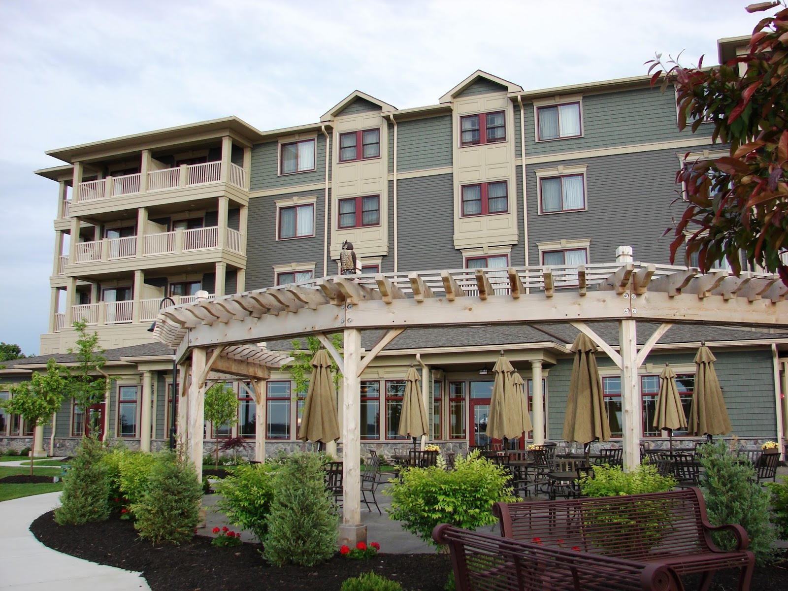 Preferred Accommodations: The new Harbor Hotel is the best in the 1000