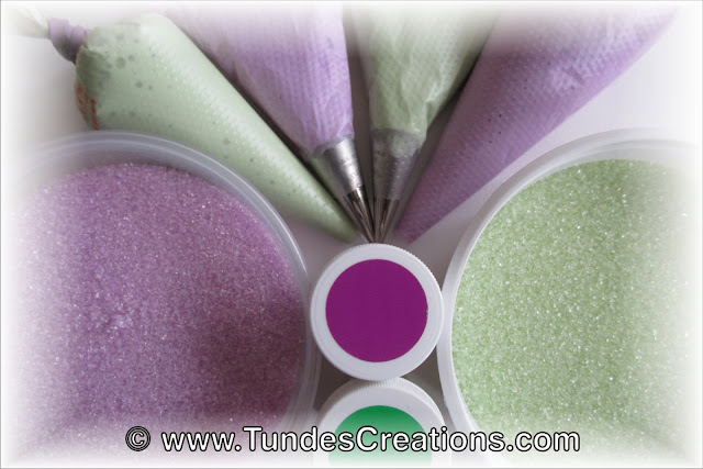 Purple flower "thank you" cookie set by Tunde Dugantsi