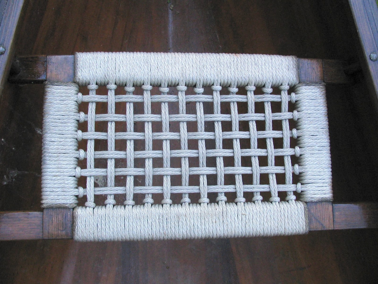 Paddle Making (and other canoe stuff) Neat canoe seat pattern