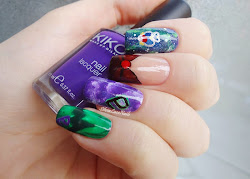 sailor pluto collab manicure moon finger nails