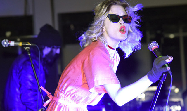 char crystal castles lyrics char crystal castles lyrics